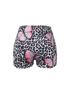 Short de yoga moulant pour femme avec motif léopard et imprimés papillons roses