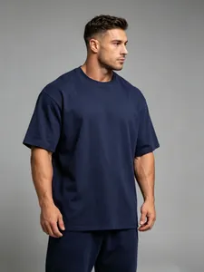 Herren Oversized T-Shirt in Dunkelblau, Baumwolle, Kurzarm für Fitness und Freizeit.
