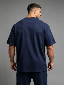 Rückansicht des dunkelblauen Herren-Sport-T-Shirts aus schnelltrocknender Baumwolle