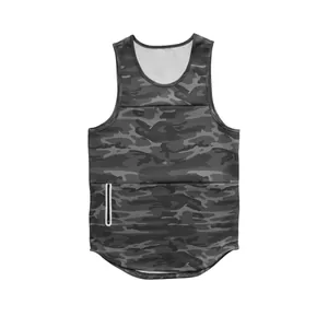 Heren camouflage sneldrogend fitness tanktop met een handige zijzak met ritssluiting