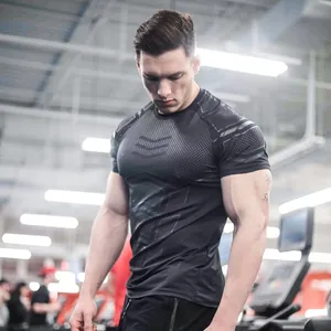 Detail of men's quick-dry compression gym t-shirt with geometric patterns