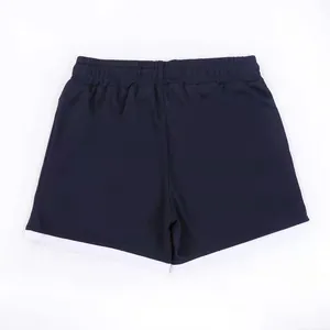 Rückansicht dunkelblaue schnelltrocknende Mesh-Sportshorts mit weißen Kontraststreifen