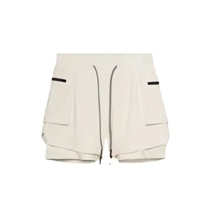 Pantalones cortos de fitness 2 en 1 para hombre beige con bolsillos cargo y cordón