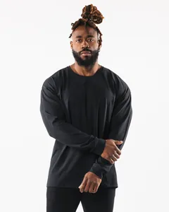 Herren lockeres schwarzes Langarm-Sport-T-Shirt für Fitness- und Outdoor-Aktivitäten