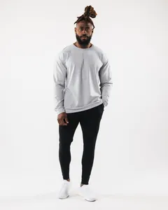 Graues Langarm-Sportshirt für Herren, lockere Passform für Fitness und Freizeit