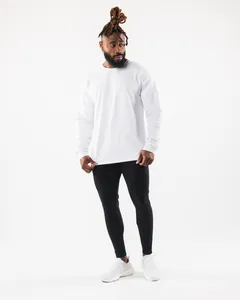 Locker geschnittenes weißes Langarm-Sport-T-Shirt für Herren für Outdoor-Fitness