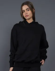 Detailed front view of a heavy 400G black loose-fit hooded sweatshirt on a model