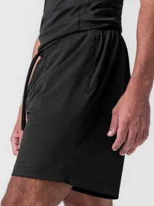 Short de sport en maille respirante pour hommes avec poches zippées et cordon de serrage