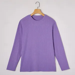 Detailed view of the purple ribbed fabric on this men's long-sleeve elastic casual t-shirt