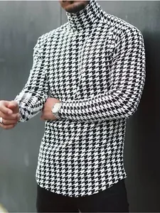 Maglia a maniche lunghe da uomo a collo alto con classico motivo pied-de-poule