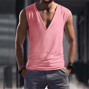 Herren Rosa Slim Fit Tanktop mit tiefem V-Ausschnitt, atmungsaktives ärmelloses Shirt.