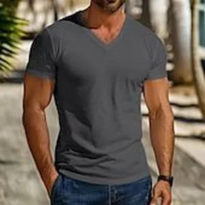 Vue détaillée d'un t-shirt gris anthracite à col en V pour homme, sport été casual