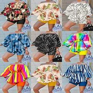 Conjuntos de dos piezas con estampado floral y hombros descubiertos en varios colores