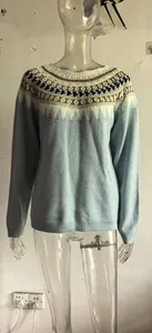 Maglione in maglia blu da donna con girocollo e dettagli in jacquard stile Fair Isle