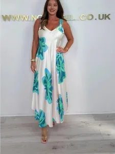 Ärmelloses Maxikleid mit Blumenmuster und V-Ausschnitt in weiß-blauem Sommerstoff