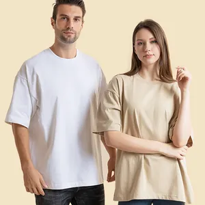 Oversized 180g combed cotton t-shirts for men and women in white and beige.