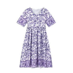 Purple and white floral print short sleeve V-neck midi dress for a summer look