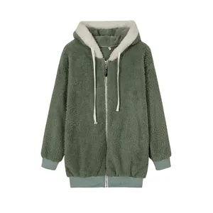 Sudadera de felpa verde con forro polar blanco y cordón ajustable