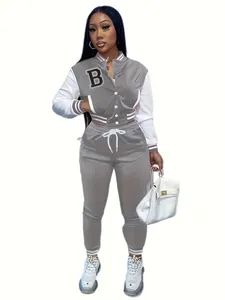 Tuta sportiva da donna in due pezzi con giacca grigia con stampa di lettere e joggers