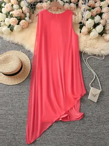 Elegantes korallenrotes ärmelloses Chiffon-Sommerkleid mit stilvollem asymmetrischem Saum
