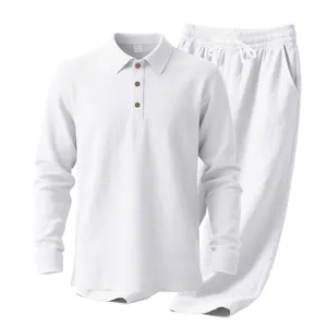 Zweiteiliges Herren-Set aus weißem Leinen, langärmeliges Poloshirt und Kordelzughose