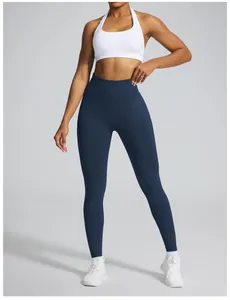 High waist seamless yoga leggings with scrunch butt lifting detail for gym fitness