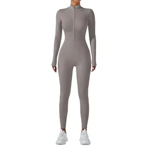 Body de yoga gris de manga larga con cremallera frontal para entrenamiento fitness