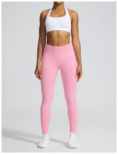 Vorderansicht der pinkfarbenen nahtlosen Yoga-Hose mit hoher Taille für Damen