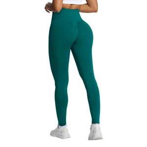 High-waisted seamless green peach butt yoga leggings for women running gym fitness