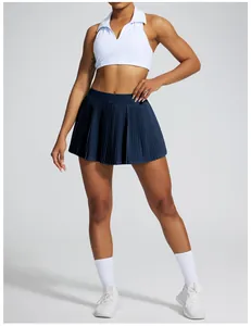 Vue détaillée de la jupe de tennis plissée bleu marine pour le fitness et le sport