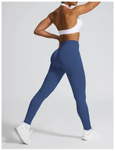 Rückansicht der nahtlosen blauen High-Waist-Yogahose mit Peach-Lift-Effekt