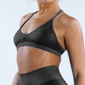 Side view of a black seamless high-elastic yoga sports bra with jacquard texture.