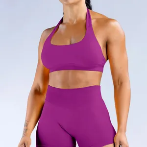 Lila nahtloses, hochelastisches Neckholder-Sport-BH- und High-Waist-Shorts-Set für Damen