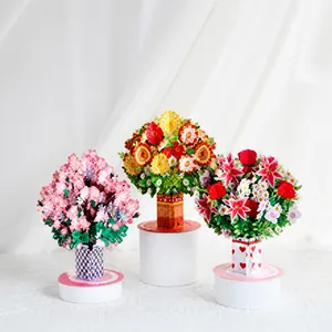 Trois cartes de vœux décoratives bouquet de fleurs 3D avec détails en papier sculpté