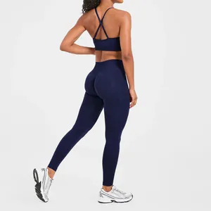 Rückansicht von dunkelblauen nahtlosen High-Waist-Yoga-Leggings und Sport-Bh Set