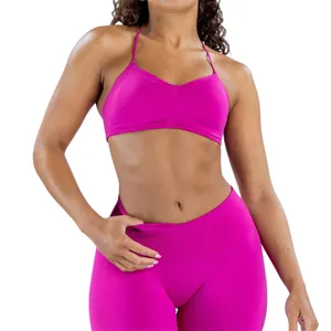 Ensemble de yoga sans couture haute élasticité brassière et legging magenta pour femme