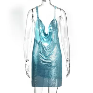 Dettagliato sexy mini abito blu metallizzato con paillettes e scollo a V profondo