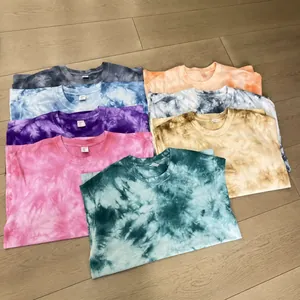 T-shirt tie-dye in cotone pesante da 240g in vari colori vivaci assortiti