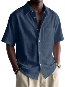 Camisa de hombre azul marino de manga corta en algodón y lino texturizado con bolsillo