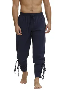 Detail der marineblauen Wikinger-Piratenhose mit verstellbaren Schnürbündchen