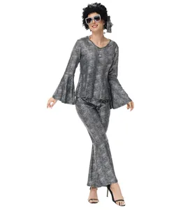 Vista completa del costume disco anni '70 da donna con pantaloni a zampa e motivo argento