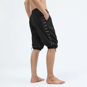 Detailansicht der mittelalterlichen Wikinger-Piratenhose mit Schnürung für Herren