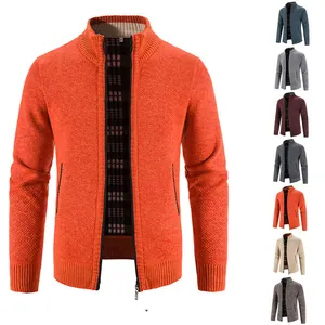 Warme Herren Strickjacke in Orange mit Stehkragen, Reißverschluss und Fleecefutter