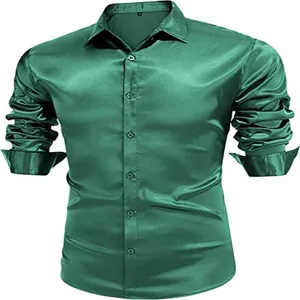 Vooraanzicht van glanzend smaragdgroen satijnen heren disco shirt lange mouw
