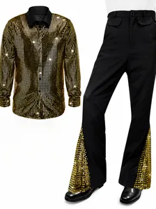 70er Jahre Disco Kostüm für Herren mit Goldpailletten Hemd und schwarzer Schlaghose