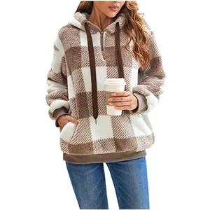 Felpa calda con cappuccio in pile a scacchi da donna con un quarto di zip e tasca