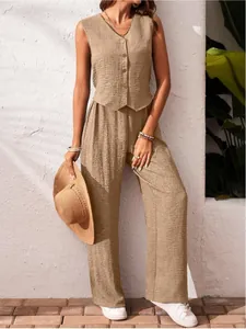 Summer linen-textured two-piece set featuring V-neck button vest and wide-leg trousers