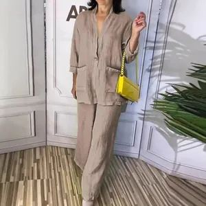 Ensemble deux pièces décontracté aspect lin avec cardigan manches longues et pantalon large