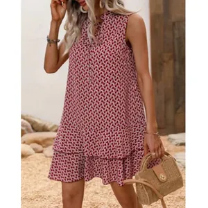 Robe courte bohème sans manches à fleurs avec col en V et ourlet à volants élégant