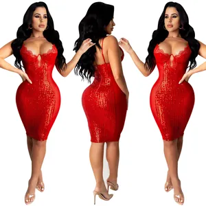Vista multiángulo de vestido rojo de lentejuelas y encaje con detalles delantero y trasero